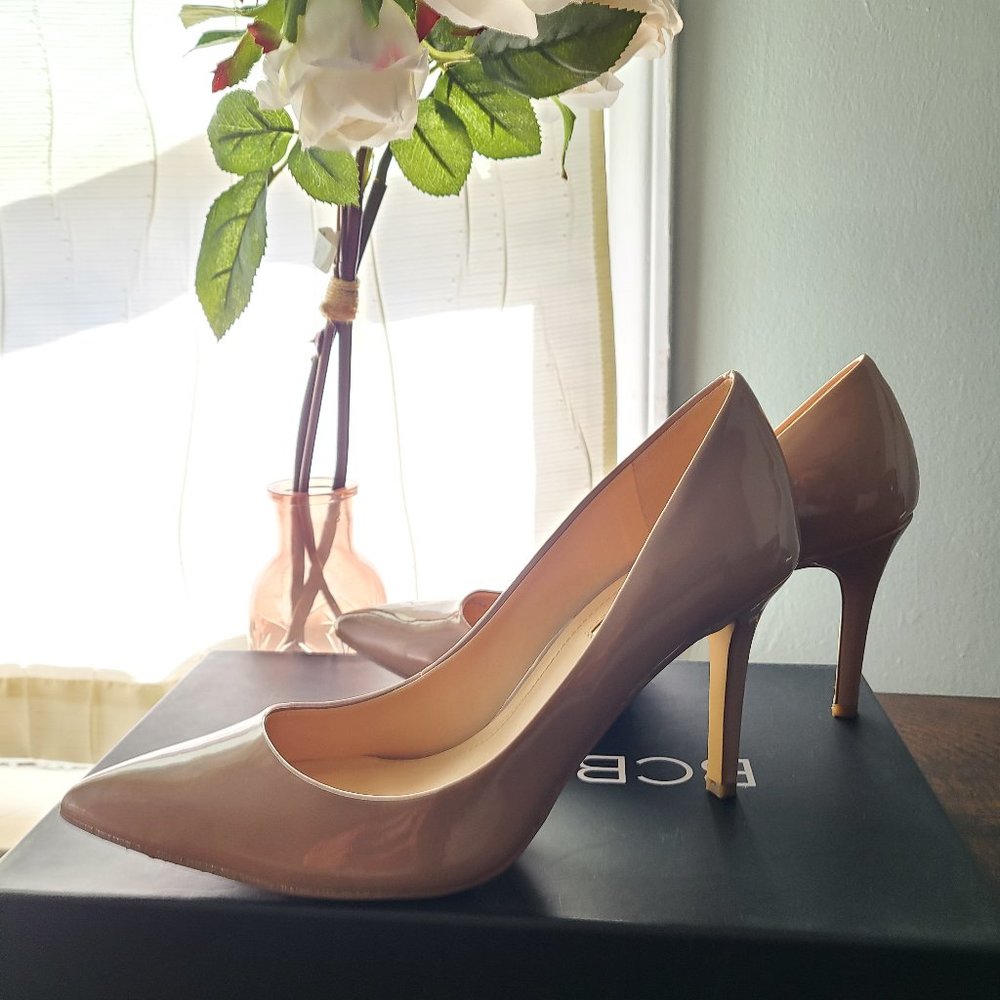 BCBGeneration Nude Heels 6.5